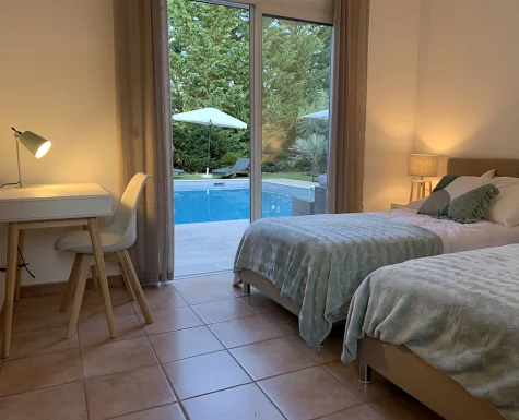 Children’s bedroom overlooking the pool